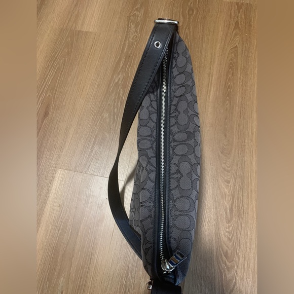 Coach Small Dufflette in Signature Jacquard - Picture 8 of 14